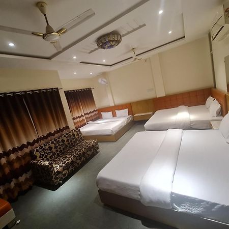 Hotel Empire Ujjain Dış mekan fotoğraf