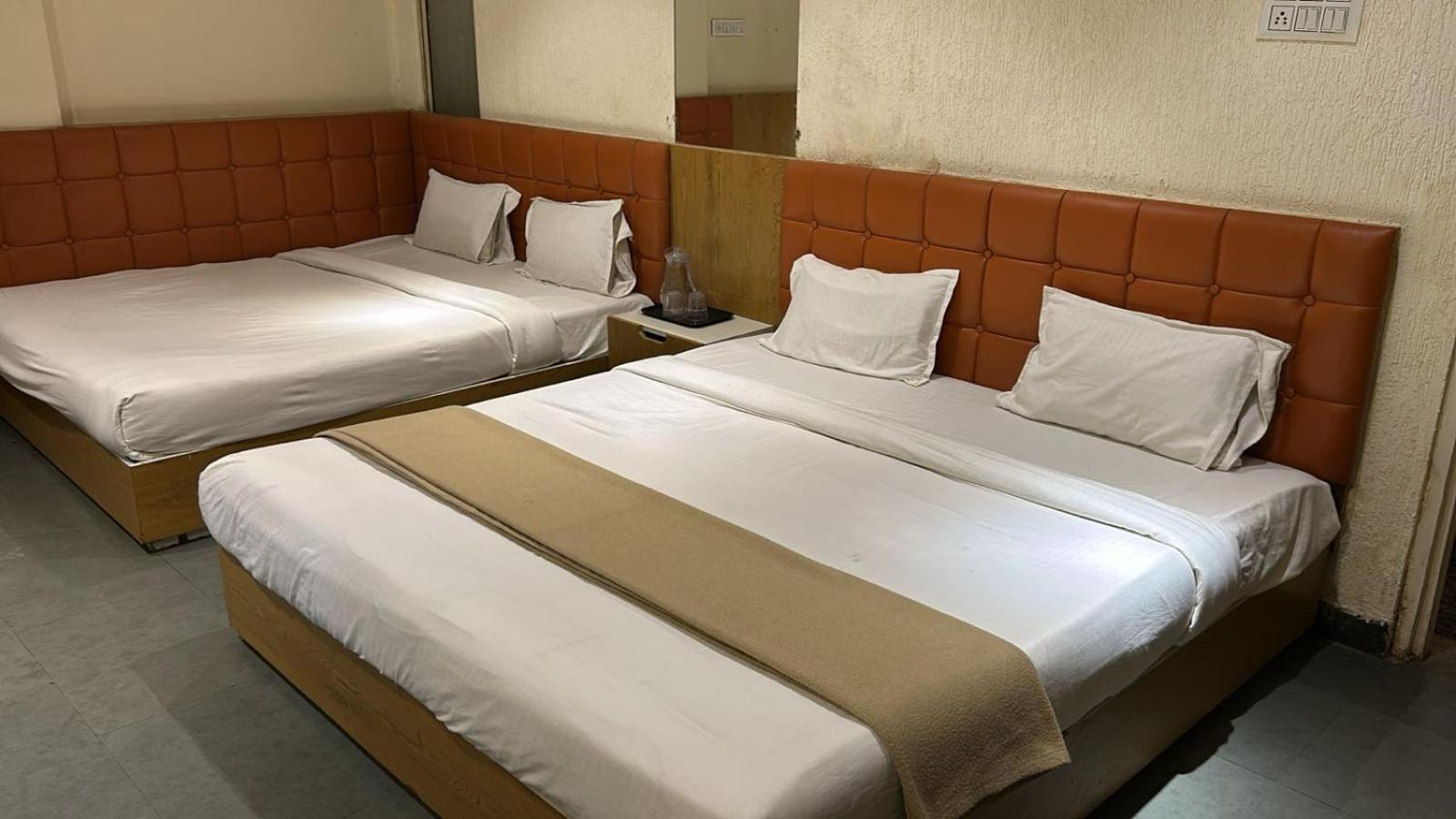 Hotel Empire Ujjain Dış mekan fotoğraf