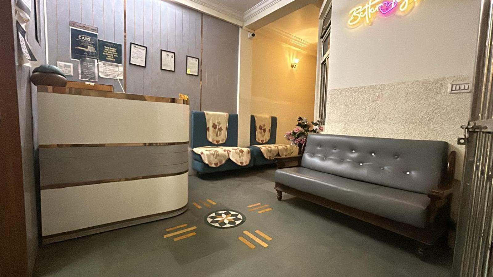 Hotel Empire Ujjain Dış mekan fotoğraf