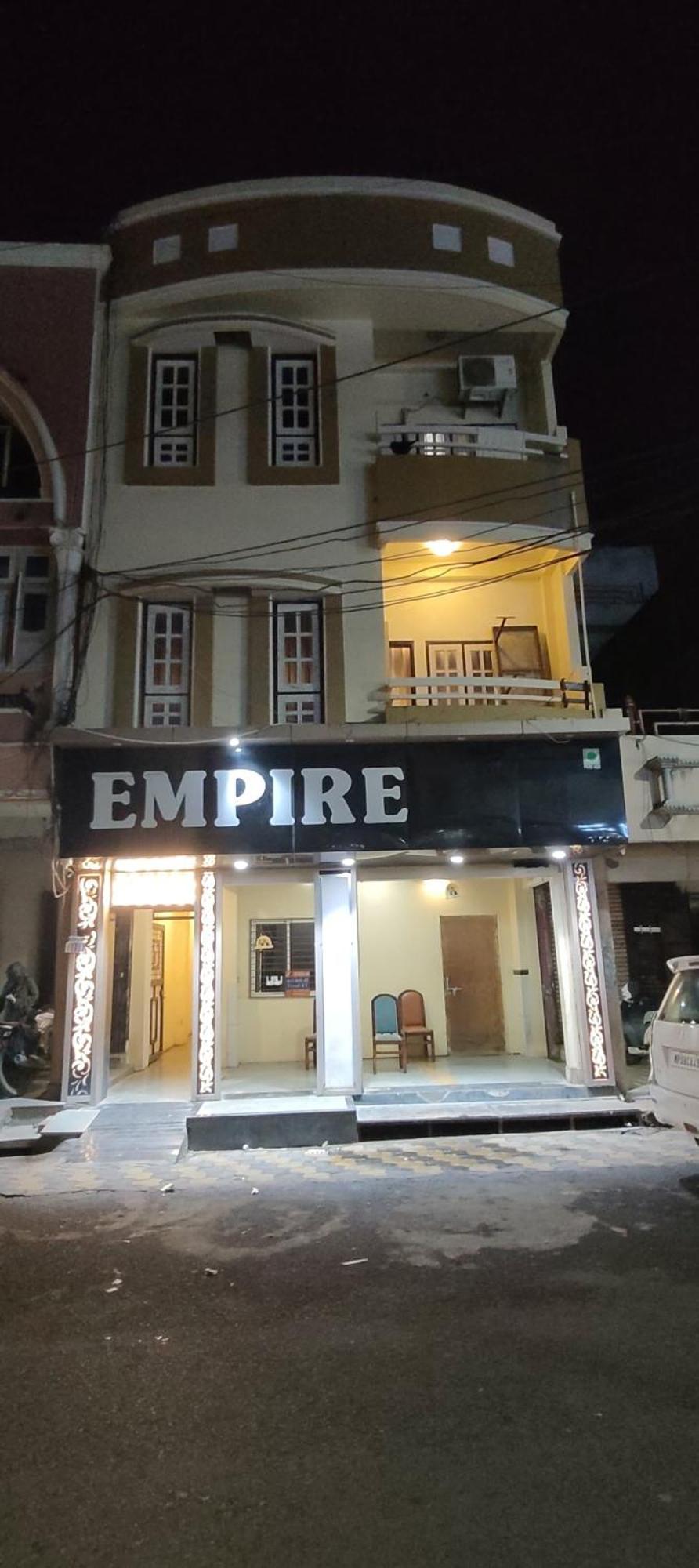 Hotel Empire Ujjain Dış mekan fotoğraf